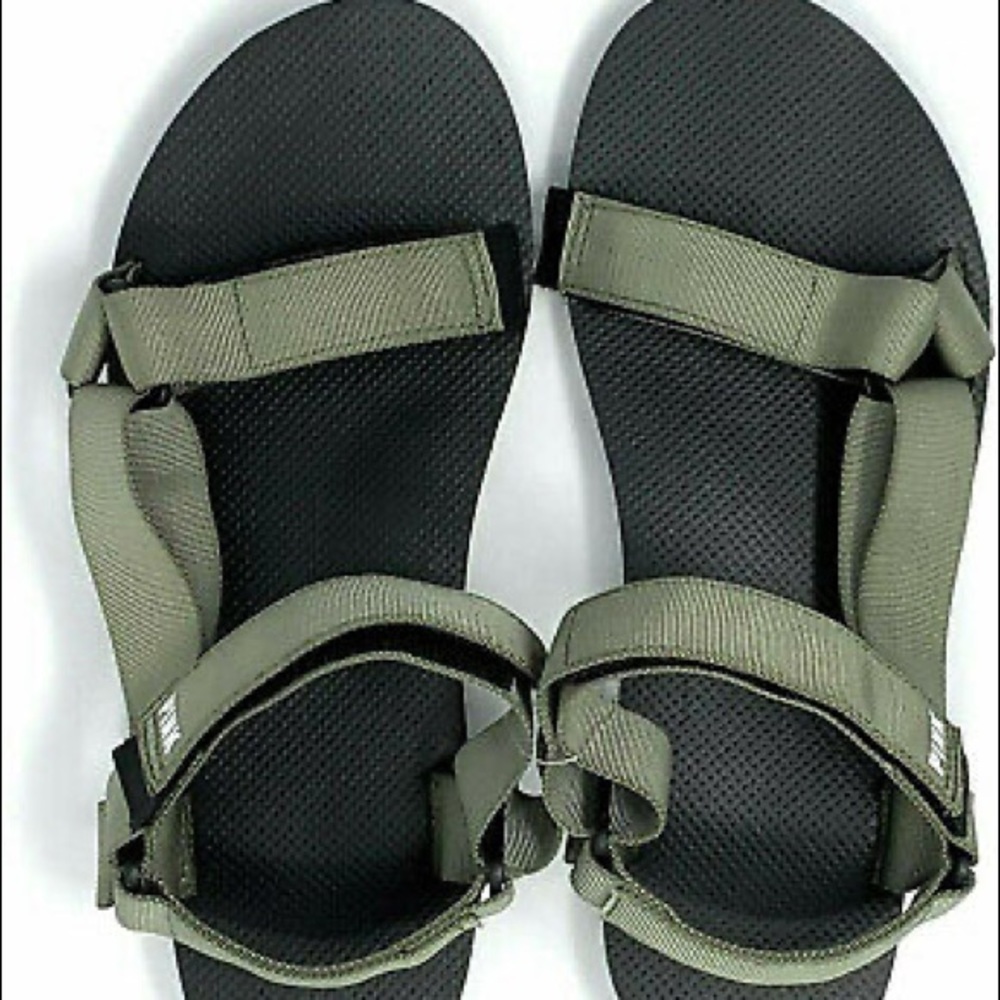 ❤️ PINK Victoria’s Secret Sandal OLIVE Green Festival Shoe